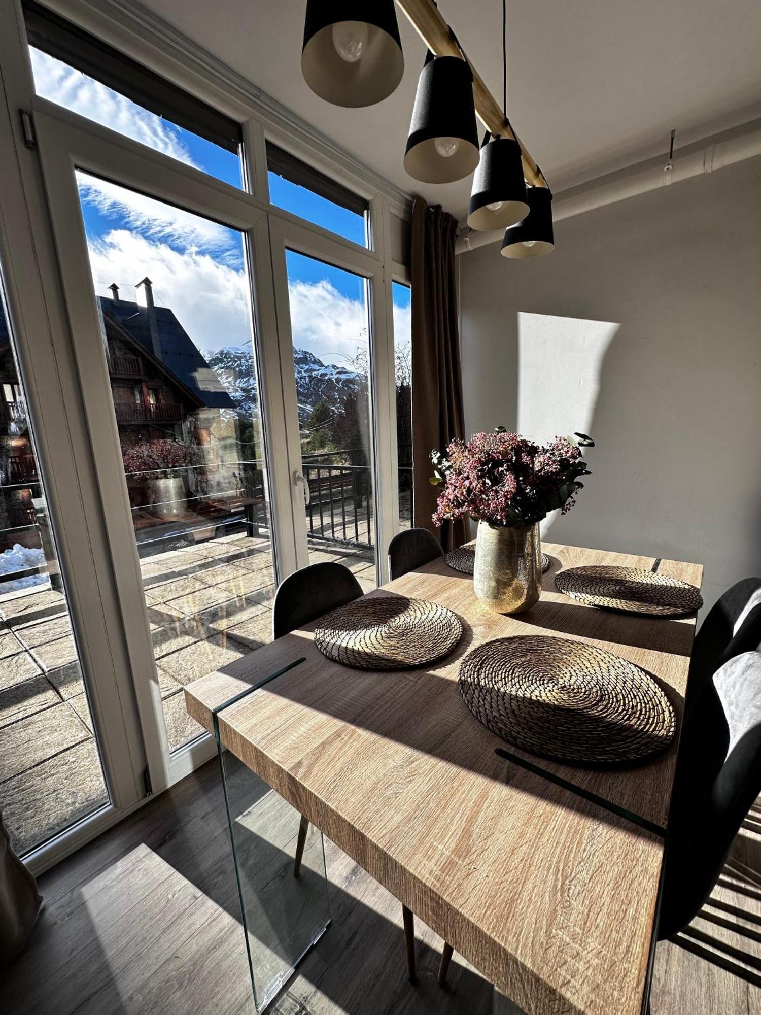 Precioso Apartamento Con Vistas A Pistas Y Garaje Formigal Exterior foto